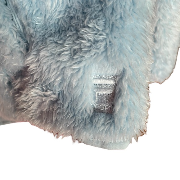 Baby Blue Faux Fur Fila Pull Over Size XL Woman’s - Picture 3 of 8